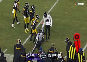 Zay Flowers snags a 15-yard laser via Lamar Jackson