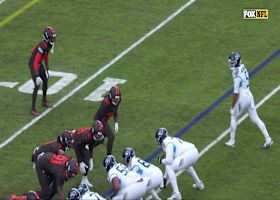 Elic Ayomanor's 14-yard catch-and-run TD gets Titans on the board in Cleveland