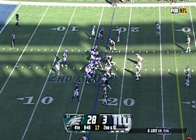 Drew Lock escapes Eagles' pressure on 11-yard scramble