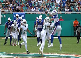 Allen rips 17-yard strike across midfield to Dalton Kincaid