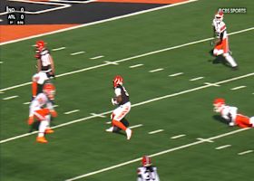 Tee Higgins stumbles his way inside the 10 on 21-yard hookup from Burrow