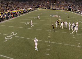 Tagovailoa play-action pass to Julian Hills sparks 20-yard catch and run