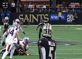Brandin Cooks makes sliding catch for 21-yard gain