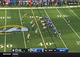 Stafford rips 24-yard dart to Atwell over the middle