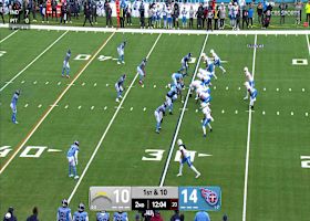 Herbert's 21-yard pass connects with McConkey to move Chargers inside Titans' territory