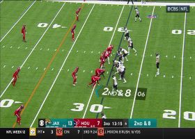 Lawrence locates Ridley in stride for 14-yard pickup over middle