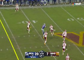 Sam Darnold delivers a strike to Smith-Njigba for 20-yard gain