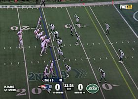 Hunter Henry hauls in 13-yard catch amid contact