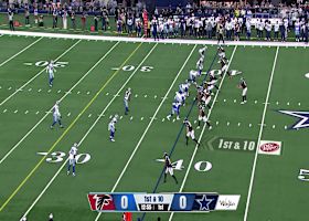 James Houston sneaks in to sack Easton Stick