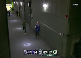 Malik Willis jogs straight to locker room, Clayton Tune in at QB
