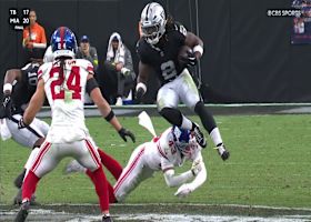 Ashton Jeanty's mini hurdle sparks 14-yard gain and access to Giants' territory
