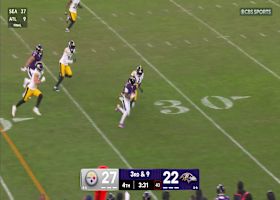 Big play Zay! Jackson hits Flowers for clutch 33-yard catch and run