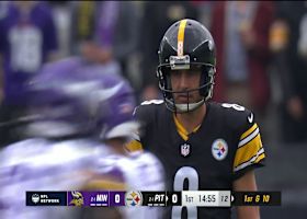 Jalen Redmond sacks Rodgers for 8-yard loss on first play from scrimmage in Ireland