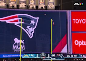 Andres Borregales is 3-for-3 following 39-yard FG attempt vs. Chargers