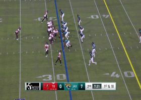 Cody Thompson zips across field for 13-yard pickup on quick WR handoff