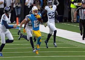 Derius Davis' 56-yard kickoff return electrifies Chargers' home crowd