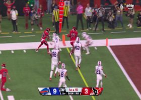 Xavier Hutchinson roams the globe on 9-yard excursion inside the five