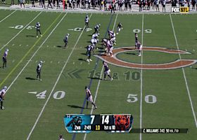 D'Andre Swift's 42-yard catch and run burns Panthers defense