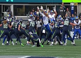 Blocked PAT! Michael Hoecht leaks through to deny Seahawks' kick