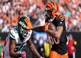 Can't-Miss Play: Chase Brown powers his way past two Jets on 19-yard TD via 'Texas' route