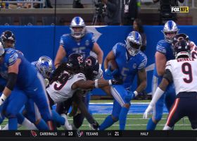 David Montgomery drags former teammates en route to 20-yard rush