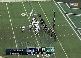 Charbonnet's 8-yard rushing TD gives Seahawks first lead of game