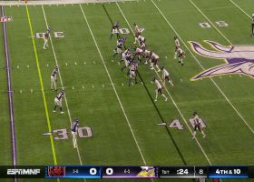 Fields makes Vikes pay for all-out blitzing him on fourth-and-10