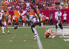 Can't-Miss Play: Falcons' handoff devolves into chaotic safety in favor of Bucs