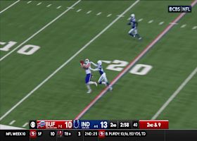 Josh Allen goes deep to Dawson Knox for 34-yard gain and red-zone access