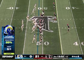 Stafford's quick-flick pass yields 36-yard completion to Xavier Smith