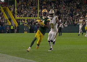 Malik Willis dots up Reed for 34-yard pickup