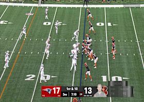 Iosivas' 17-yard gain comes via a crossing route