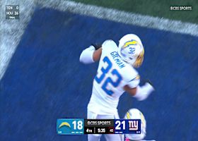 Gilman's PBU prevents Giants' potential score on fourth down