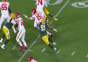 Preston Smith contains Mahomes for Packers' third red-zone sack of 'SNF'