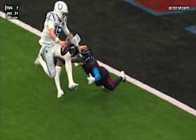 Leonard dances around defenders on impressive RPO scramble score