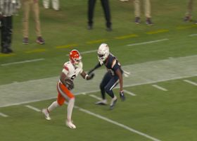 Winston's 44-yard connection with Elijah Moore gets Browns into red zone