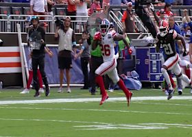 Can't-Miss Play: 43-yard run to victory! Singletary's tackle-breaking pursuit ends with a Giants dub