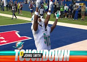 Jonnu Smith picks his way through INDY traffic for 10-yard TD