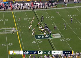 Valdez-Scantling reels in Milroe's 27-yard dime