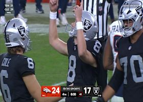 Daniel Carlson drills a 46-yard FG as the clock winds down in the fourth quarter