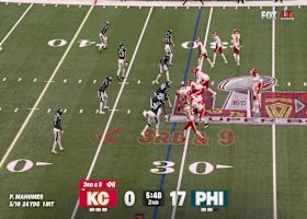 Milton Williams ambushes Mahomes to generate Eagles' third sack of day