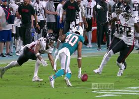 Casey Washington recovers Fins' muffed punt to put ATL on doorstep of red zone