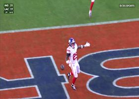 Tyrone Tracy Jr. goes completely untouched on 31-yard TD run vs. Broncos