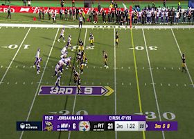 Keeanu Benton leads charge for Steelers' SIXTH sack of day vs. Wentz