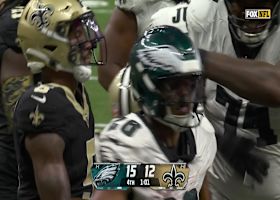 Barkley burrows into end zone for key 2-point conversion vs. Saints