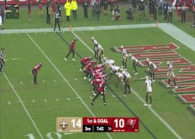 Tucker's goal-line TD gives Bucs the lead vs. Saints