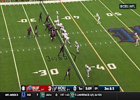 Dare Ogunbowale is absolutely wide open for 28-yard catch and run vs. Bills