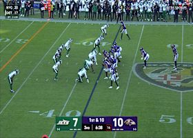 Derrick Henry takes Lamar Jackson's pass upfield for 19 yards