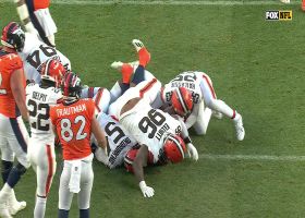 Ogbonnia Okoronkwo detonates on Broncos' rush attempt for red-zone TFL