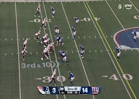 Ben Wooldridge throws 14-yard dart to John Jiles for first down